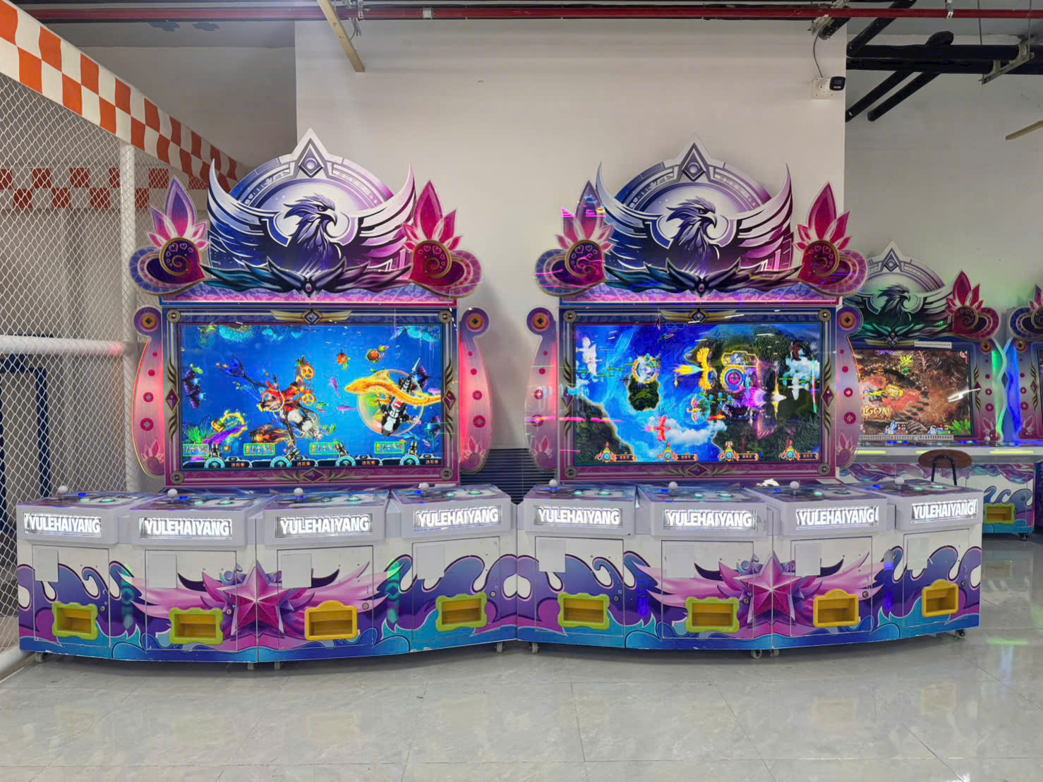 Hai máy đặt cạnh nhau trong không gian game, gấp đôi doanh thu Hai máy đặt cạnh nhau trong không gian game, gấp đôi doanh thu