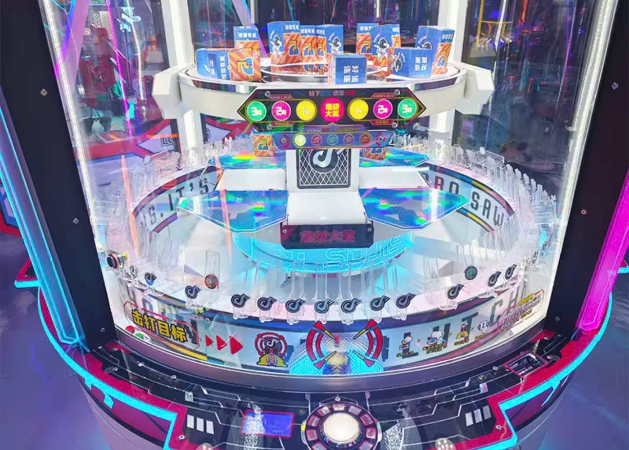 Chi tiết bên trong máy game, LED sáng nổi bật Chi tiết bên trong máy game, LED sáng nổi bật