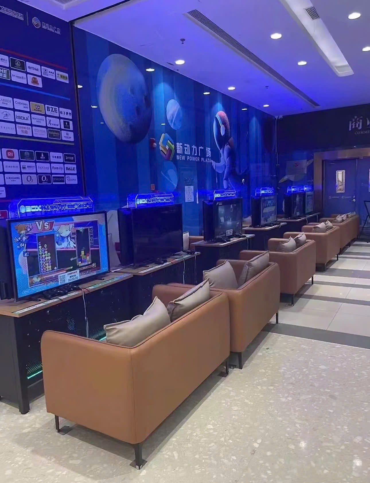 bo may game cam tay Máy chơi game cầm tay 2 người giải pháp kinh doanh hiệu quả