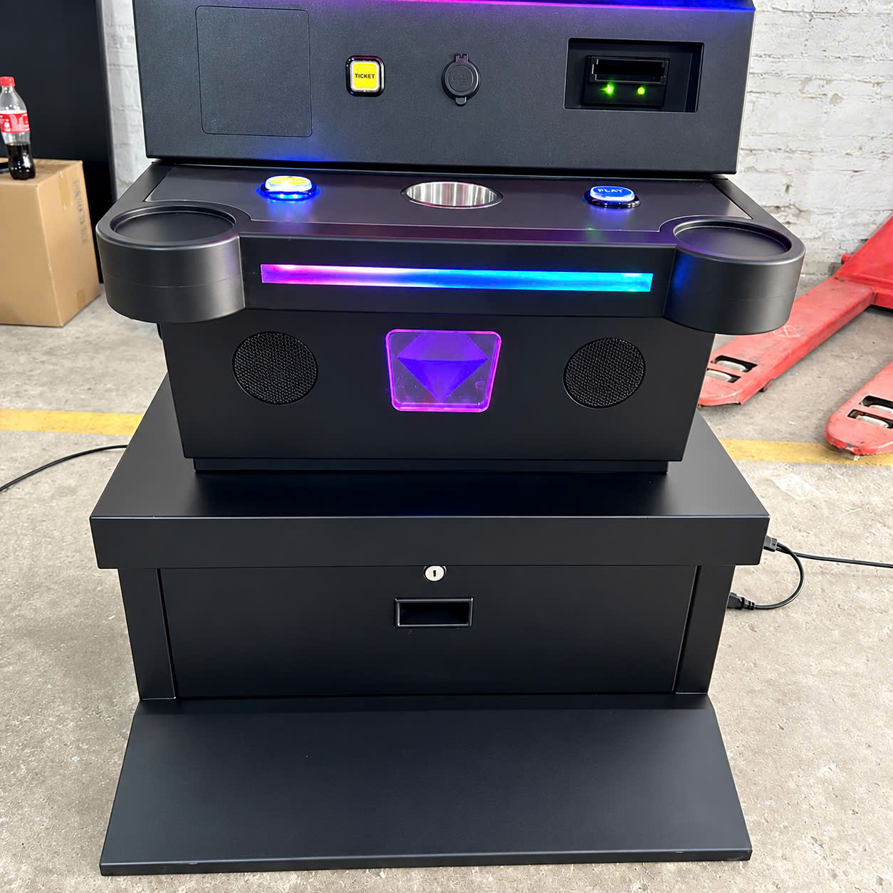 43 Inch Skill Game Machine lower cabinet and control panel 43 Inch Skill Game Machine lower cabinet and control panel