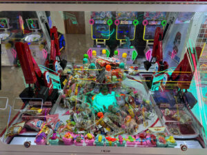 Máy quya kẹo cần cẩu 2