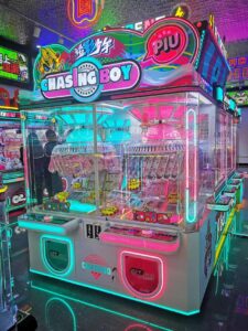 Trải Nghiệm Máy Kẹp Quà Đặc Sắc