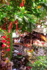 quan ca phe kinh doanh may gap thu bong