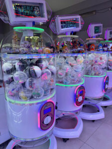 may game van trung gashapon 1