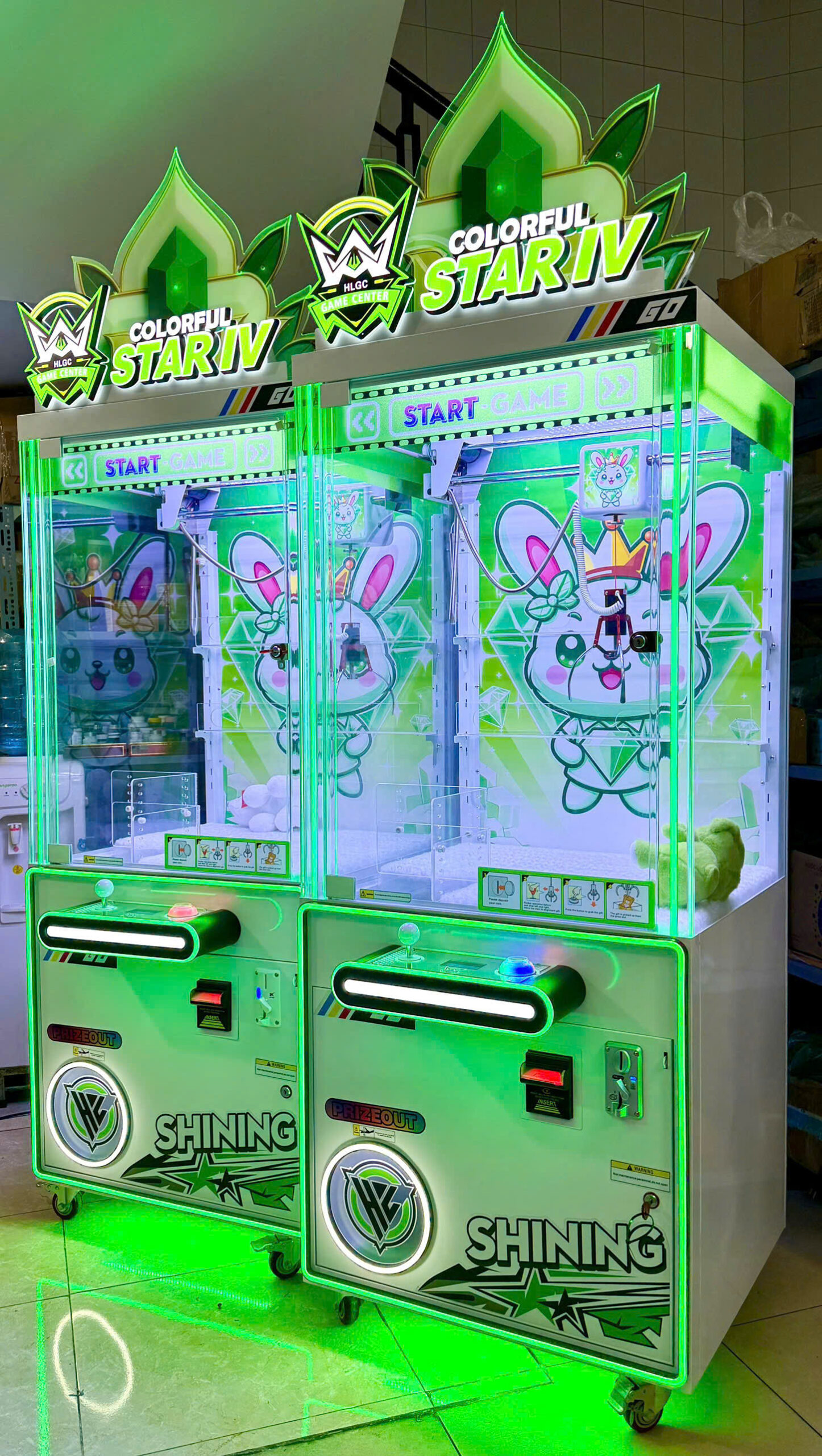 Hai máy gắp thú bông Colorful Star IV màu trắng xanh, thiết kế dễ thương