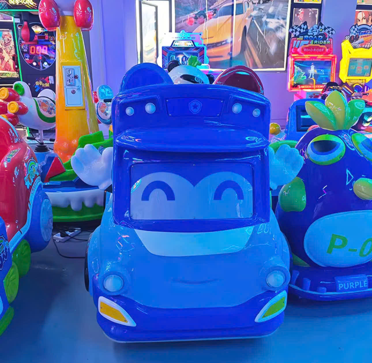 Xe nhún điện cảnh sát cho bé màu xanh dương